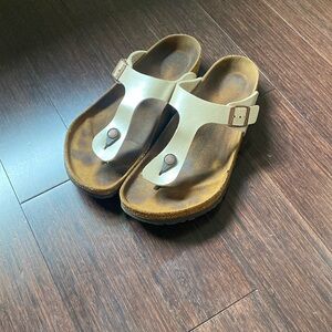 Birkenstocks Gizeh size 41